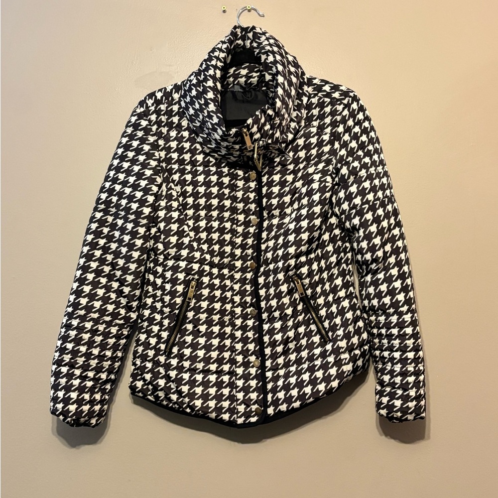SHE Houndstooth Puffer Jacket with Belted Collar